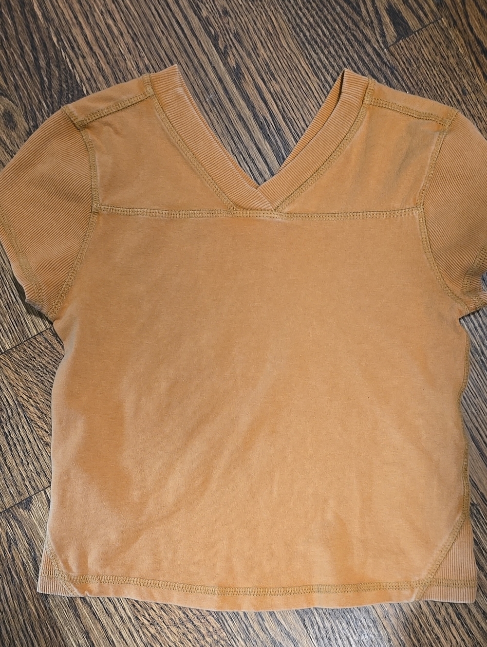 🌟7/25$ Free People Movemwnt Cotton Stretch V-Neck Crop Top in Camel
